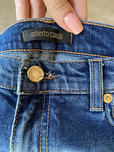 Roberto Cavalli джинсы,размер 27