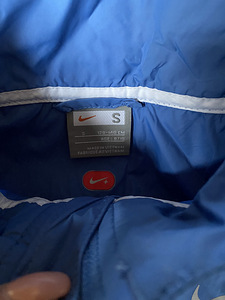 Nike suurus 128-140 (2 foto / 6)