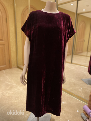 Бархатное платье, размер 42(L) (фото #4)