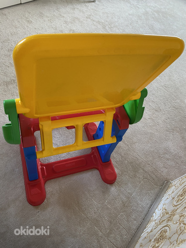 MOLTO детский столик + стульчик (фото #4)