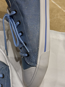 GUESS tossud, suurus 40 (6 foto / 6)