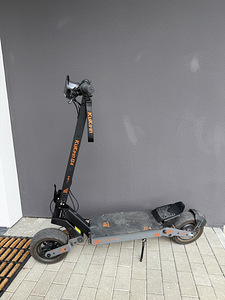 Kukirin G4 elektritõukeratas (1 foto / 4)