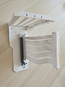 EZ-DIYFAB GPU Vertical Mount (1 foto / 1)