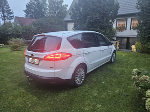 Ford S/max (8 фото из 9)