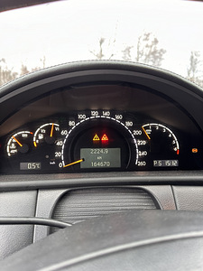 Mercedes-Benz CL500 (6 фото из 10)