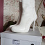 Белые поаздничные полусапоги, размер 39, каблук 11 см (фото #1)