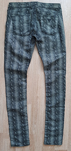 Джинсы guess (2 фото из 2)