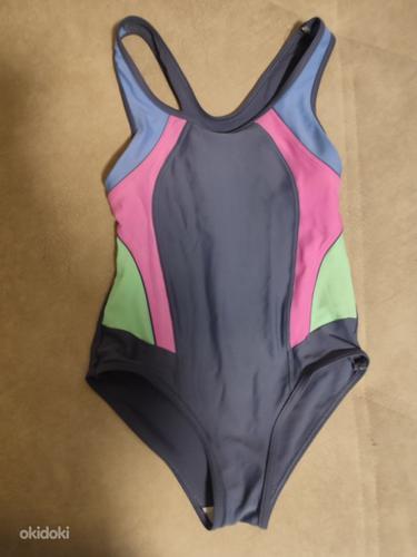 Ujumistrikoo 128