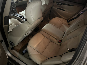 Volvo V70 2.3 184kw varuosadeks (10 foto / 10)