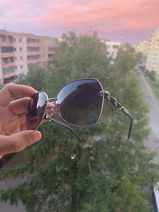 Очки Gucci (6 фото из 8)