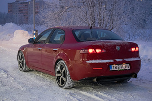 ALFA ROMEO 159 1.9JTDM (2 foto / 15)