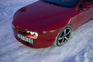 ALFA ROMEO 159 1.9JTDM (3 foto / 15)