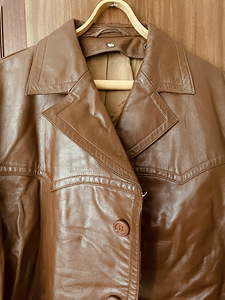 Meeste nahkmantel - XL (2 foto / 8)