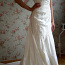 Свадебное платье + туфли + тиара (фото #1)