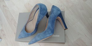 Bata (3 foto / 4)