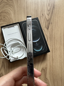iPhone 12pro 128 гб (3 фото из 3)