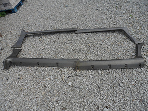 KIA Carnival alumised küljeliistud (1 foto / 3)