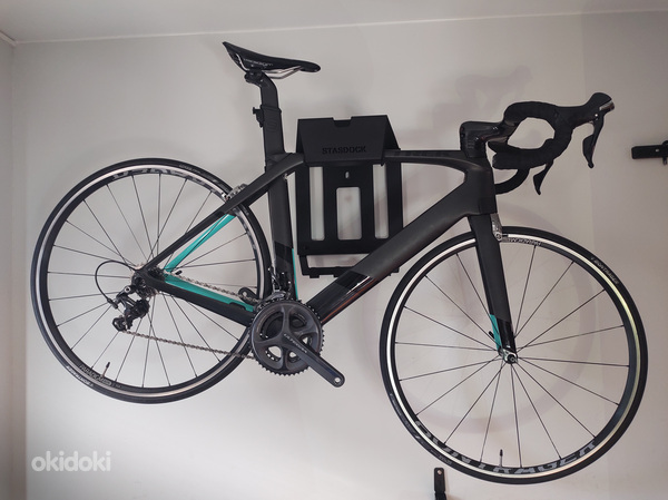 Карбоновый шоссейный велосипед TREK Madon 9.2 / размер L 56 (фото #1)