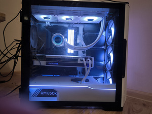 RTX3080TI ja 4K monitor (1 foto / 9)