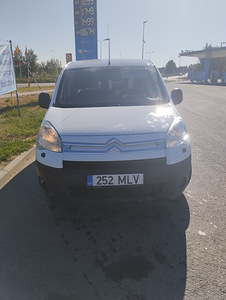 M/V Citroen Berlingo (4 foto / 10)