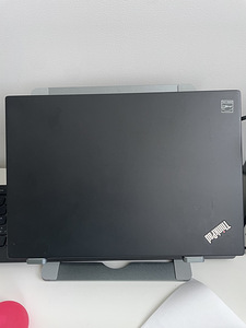Lenovo Thinkpad X390 Touch (2 foto / 2)