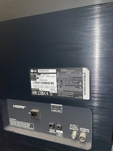Teler LG OLED 4K 55'' (3 foto / 3)