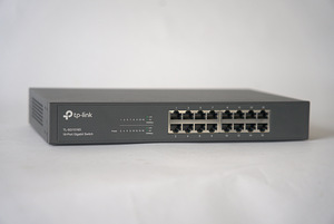 TPLINK TL-SG1016D 6-Port Gigabit Switch (3 foto / 3)