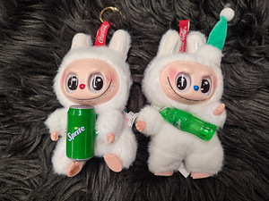 Чёрный Labubu, новый. (5 фото из 8)