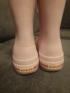 Сапоги Crocs J 1 (3 фото из 3)