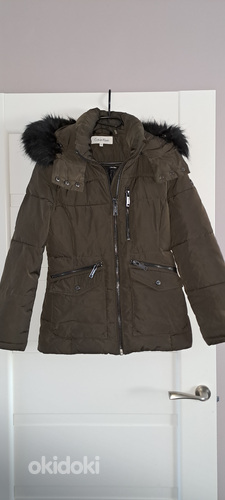 Зимняя куртка Calvin Klein размера XS (фото #1)
