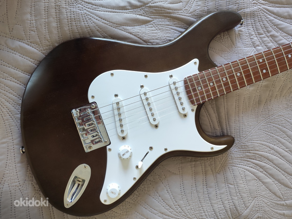 Elektrikitarr CORT G-100 (Indoneesia)