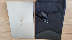 Asus ZenBook UX433FA (Intel Core i5-8265U) 8 RAM (2 foto / 3)