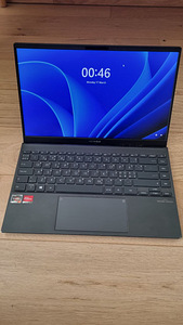 Asus ZenBook UM425QA-PURE3 (AMD RYZEN 7 5800H) 16 GB RAM (1 foto / 3)