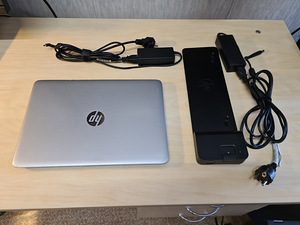 HP EliteBook 840 G3 + HP Dock (2 foto / 6)