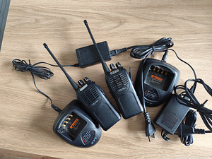 Рации 2 шт. HYT TC-700 (1 фото из 2)