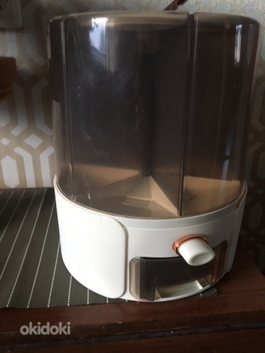 Kuivainete konteiner 10l.