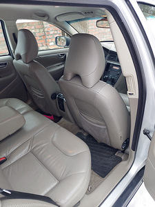 VOLVO XC 70 (9 foto / 12)