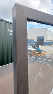 ALUMIINIUMRAAM KOOS KARASTATUD KLAASIGA. (5 foto / 7)