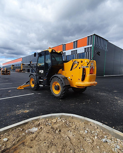 JCB 540-170 laadur (2 foto / 5)