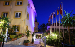 MUZ HOTEL (2 фото из 10)