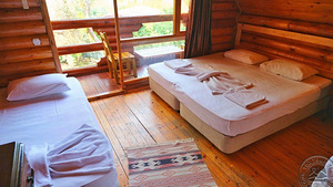 WOODLINE HOTEL (5 foto / 10)
