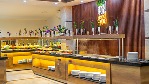 MR CRANE HOTEL (5 foto / 10)