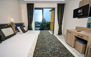 ARSI HOTEL (2 фото из 7)
