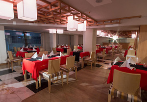 SWISS HEAVEN SHARMING INN HOTEL (9 foto / 10)