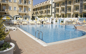SINATRA HOTEL (10 foto / 10)
