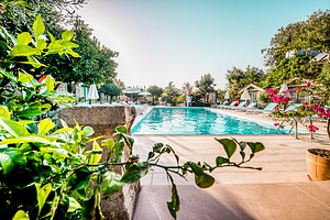 LEDA BEACH HOTEL (1 фото из 10)
