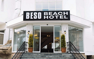 BESO BEACH HOTEL (3 foto / 10)