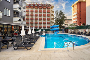 KAILA CITY HOTEL (2 foto / 10)