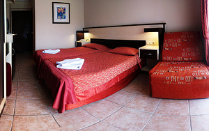 HIMEROS BEACH HOTEL (10 фото из 10)