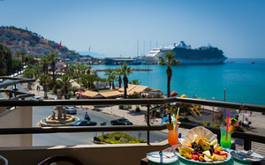 DERICI HOTEL (4 foto / 10)